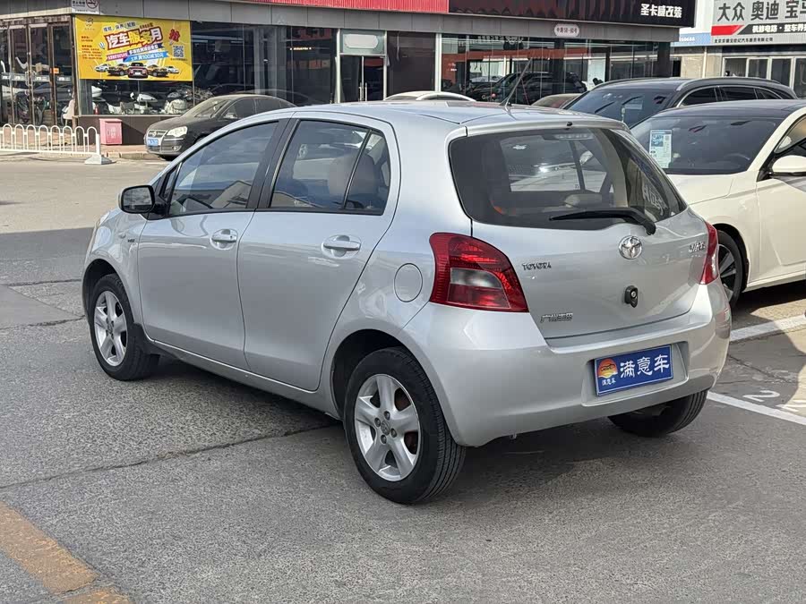 Toyota Yaris 2008 imagem de carro #7