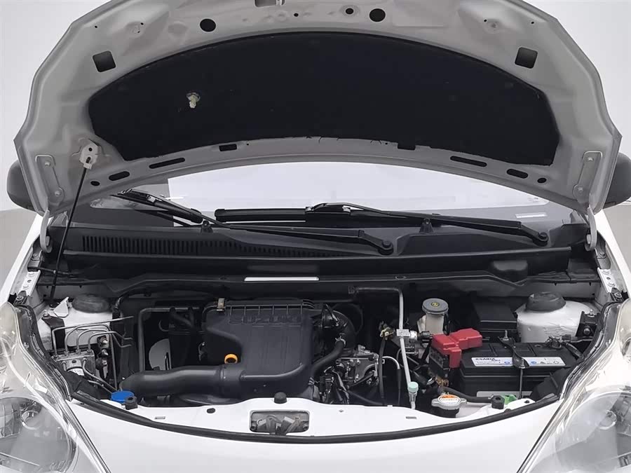 Suzuki Alto 2014 car image #7