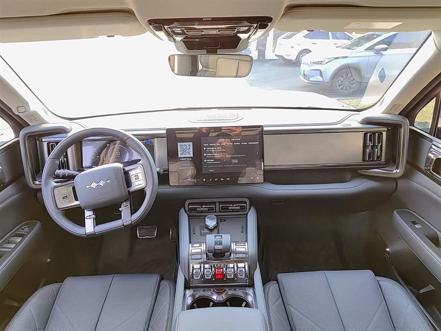 FangChengBao Leopard 5 2025 car image #7