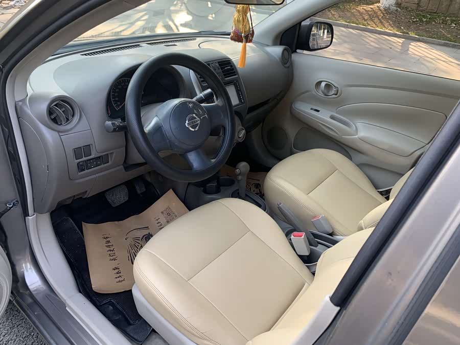 Nissan Sunny 2013 immagine di auto #7