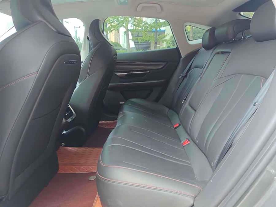 Xpeng P7 2023 imagen de coche #7