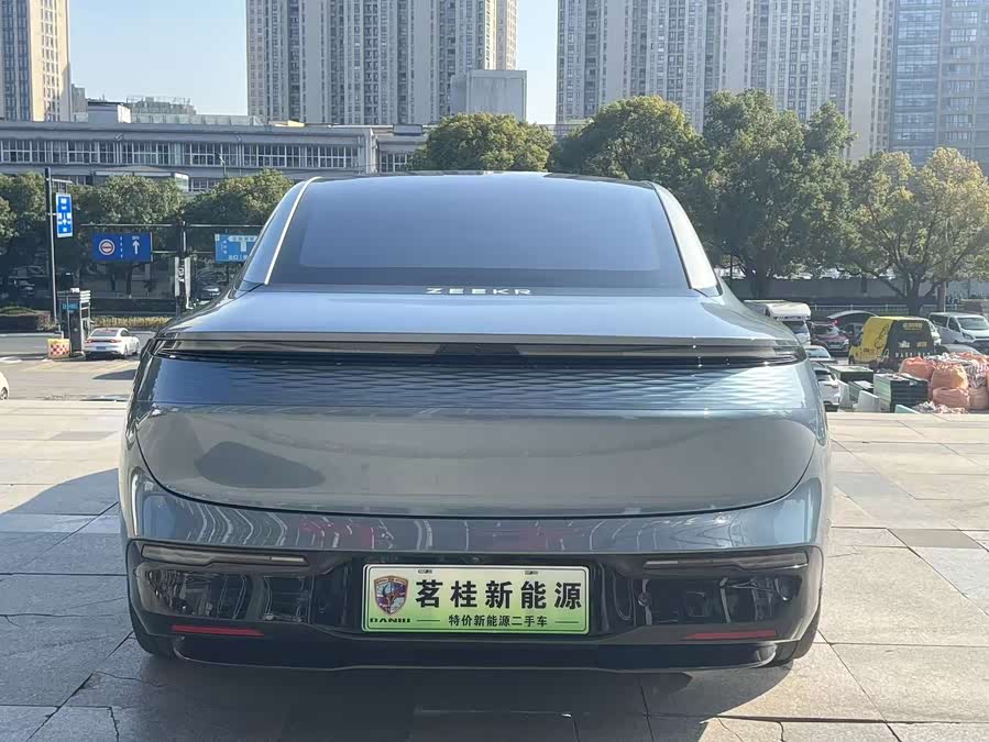 极氪 极氪007 2024 汽车图片 #7