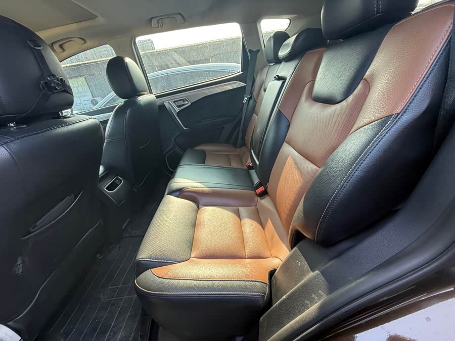 GEELY Vision X6 2020 car image #7