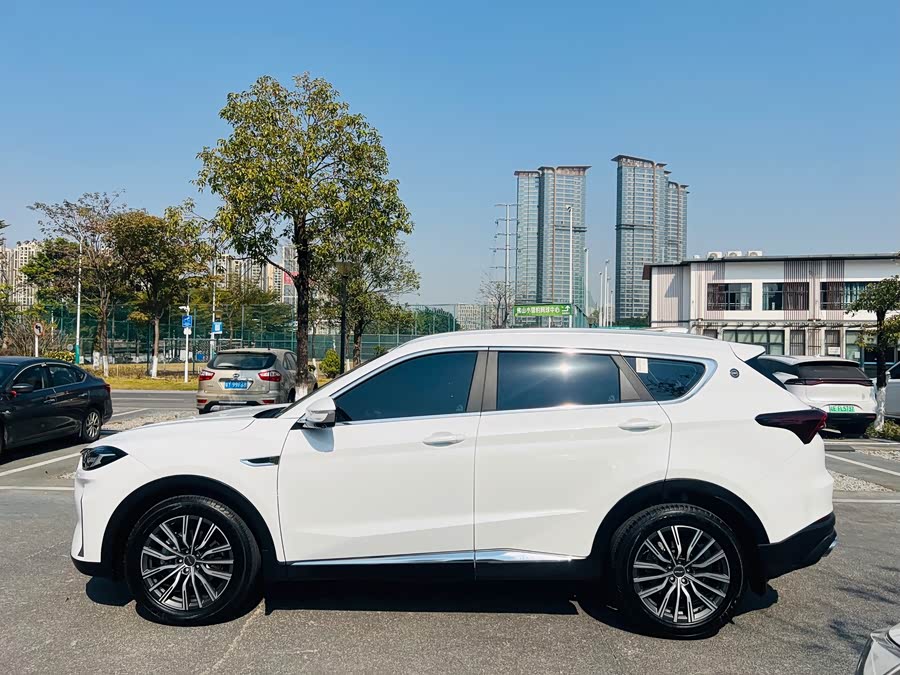 Jetour X70 PLUS 2023 car image #7