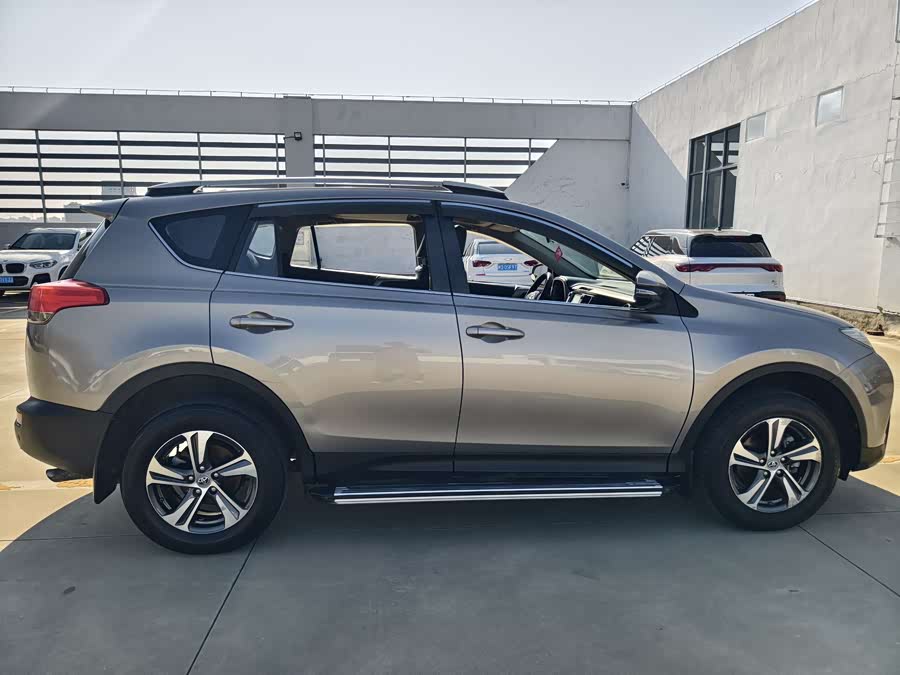 Toyota RAV4 2016 #7 Toyota RAV4 2016 car image #7