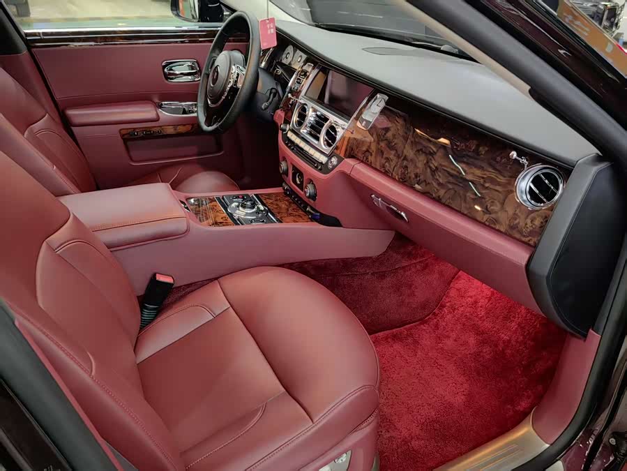 劳斯莱斯 古思特 2013 汽车图片 #7