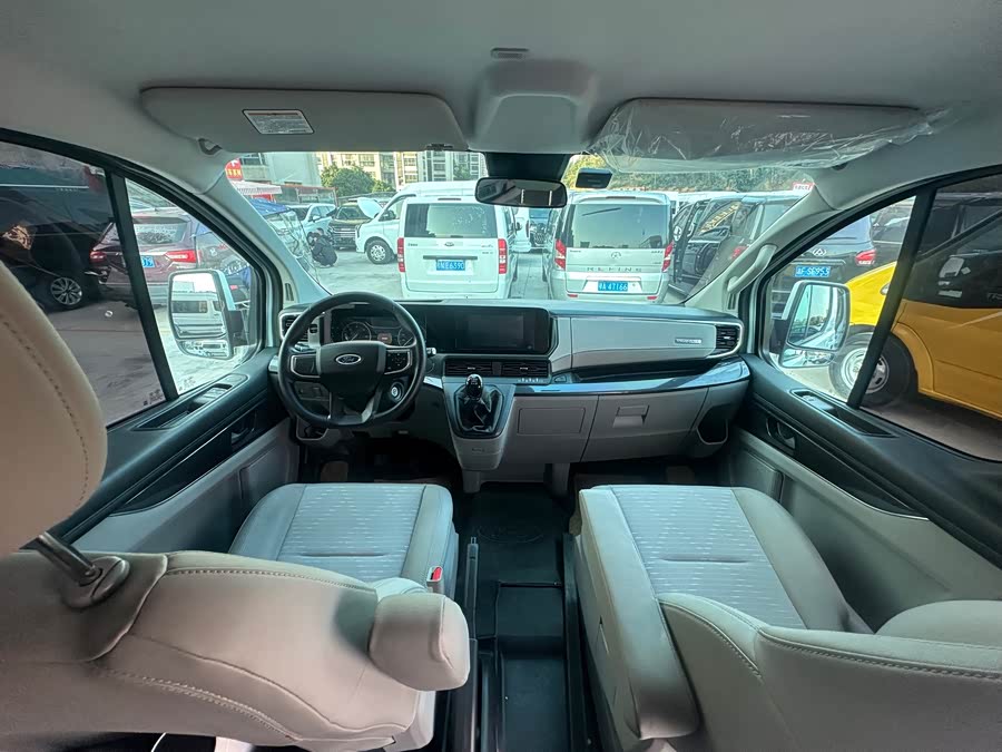 Ford Transit 2025 immagine di auto #7