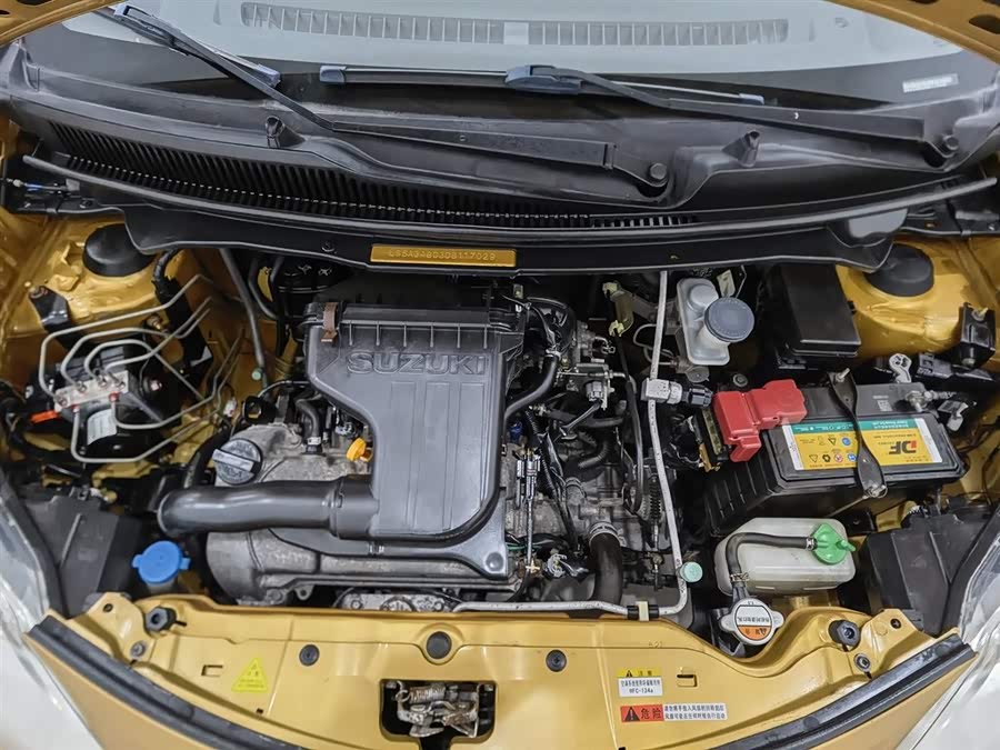 Suzuki Alto 2014 car image #7