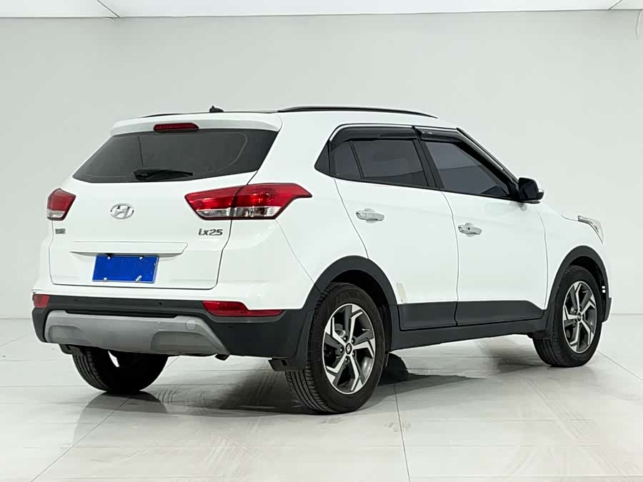 Hyundai ix25 2019 car image #7
