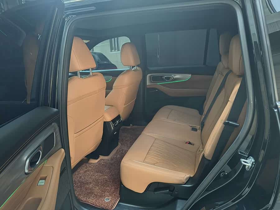 GAC Trumpchi GS8 2025 #7 GAC Trumpchi GS8 2025 car image #7