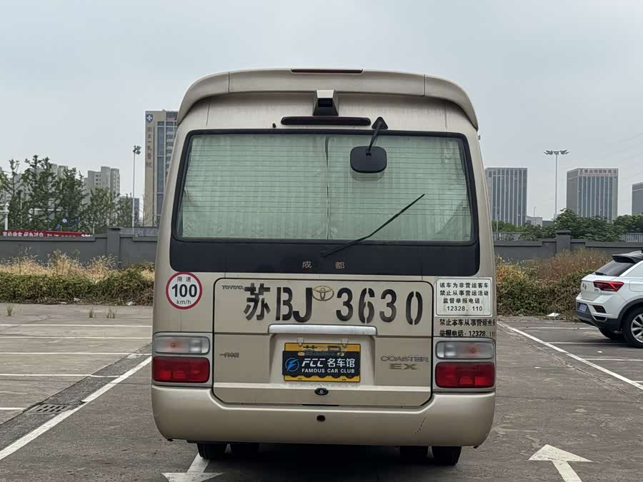 Toyota 2011 car image #7