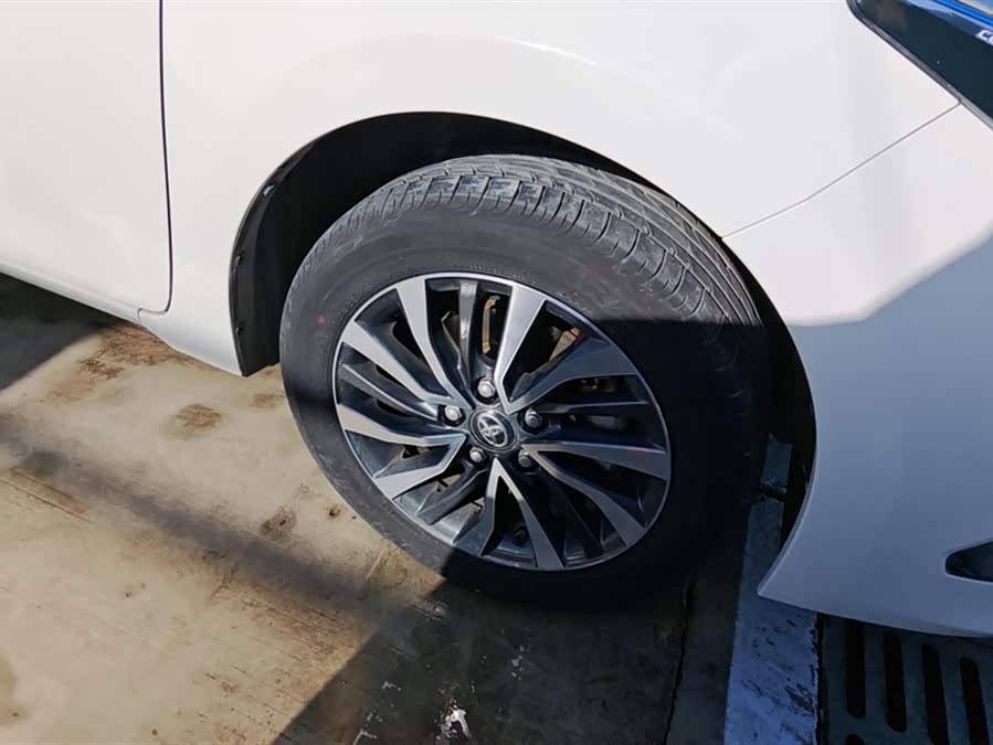 Toyota Corolla Hybird E+ 2020 immagine di auto #7