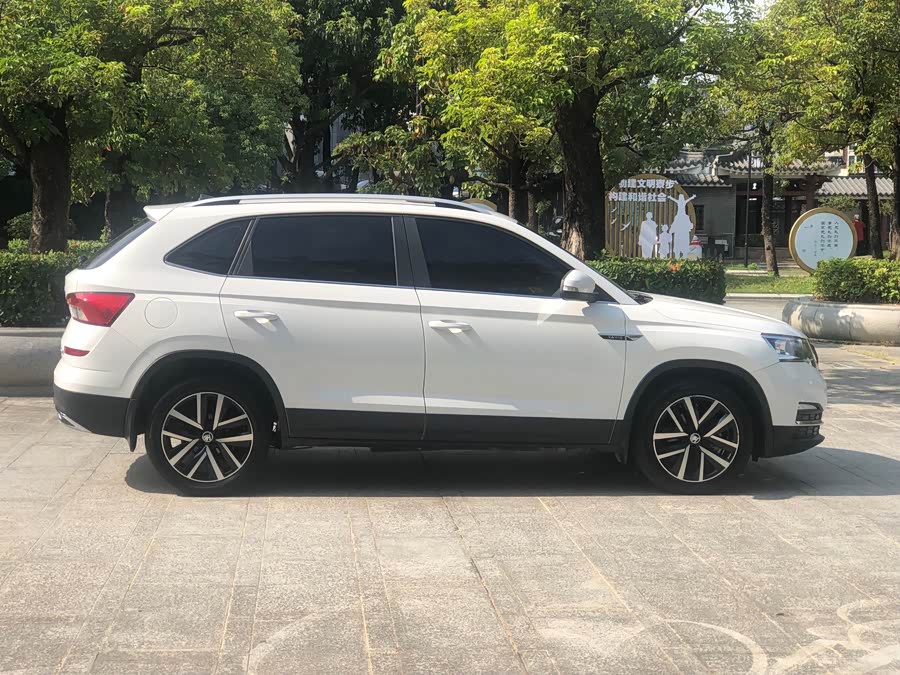 Skoda Kamiq 2022 car image #7