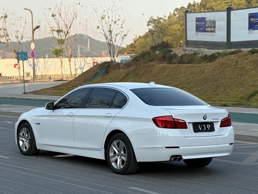BMW 5 Series 2011 image de voiture #7