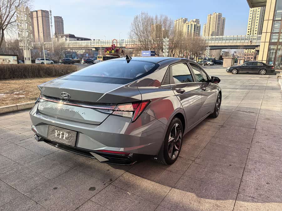 Hyundai Elantra 2022 car image #7