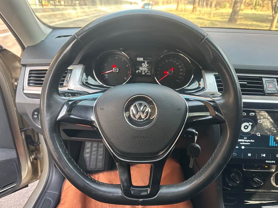 Volkswagen Bora 2017 car image #7