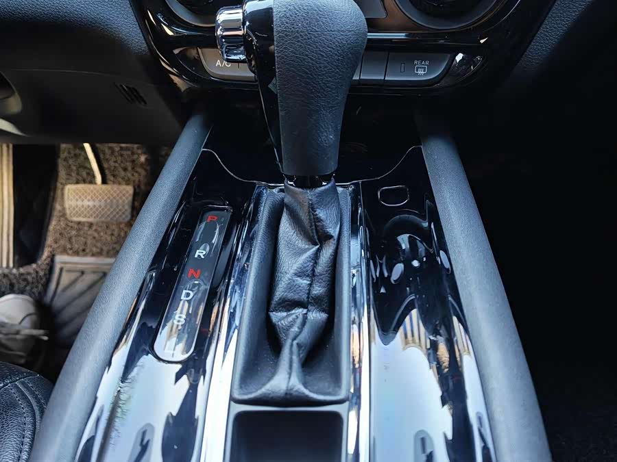 Honda VEZEL 2017 car image #7