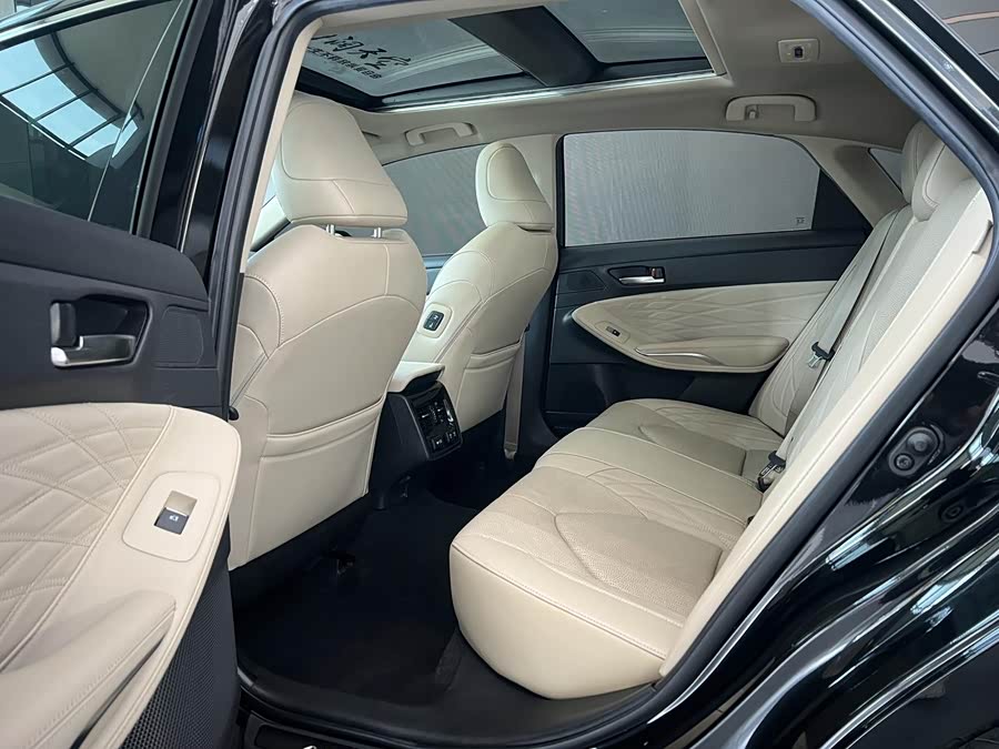 Toyota Avalon 2020 #7 Toyota Avalon 2020 صورة سيارة #7