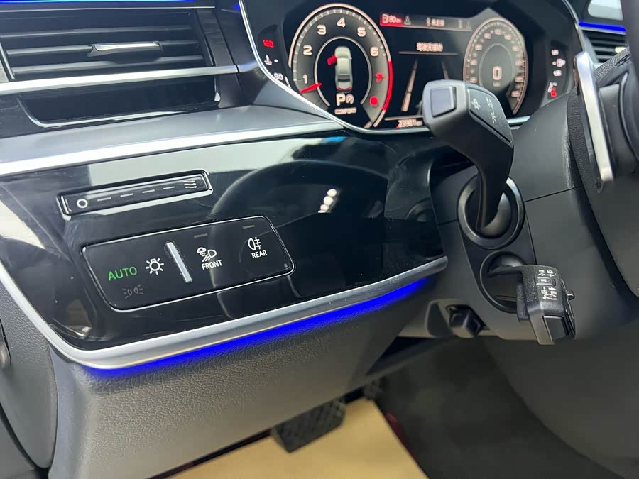 Audi A8 2022 #7 Audi A8 2022 immagine di auto #7