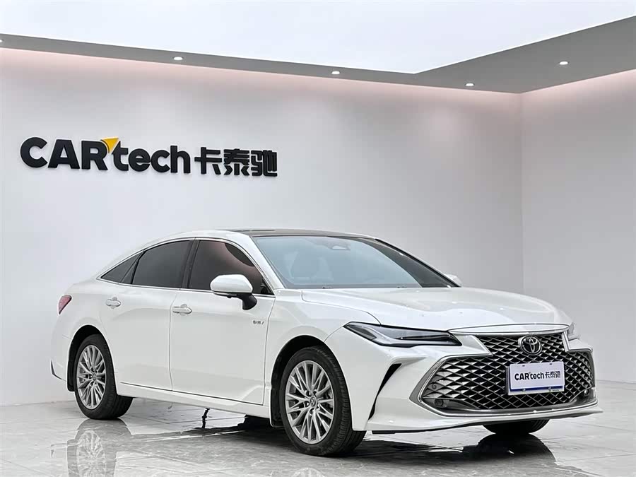 Toyota Avalon 2024 car image #7