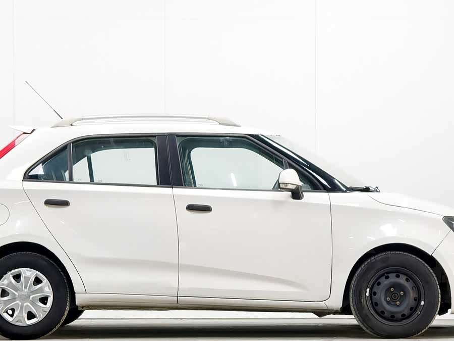 MG 3 2016 car image #7