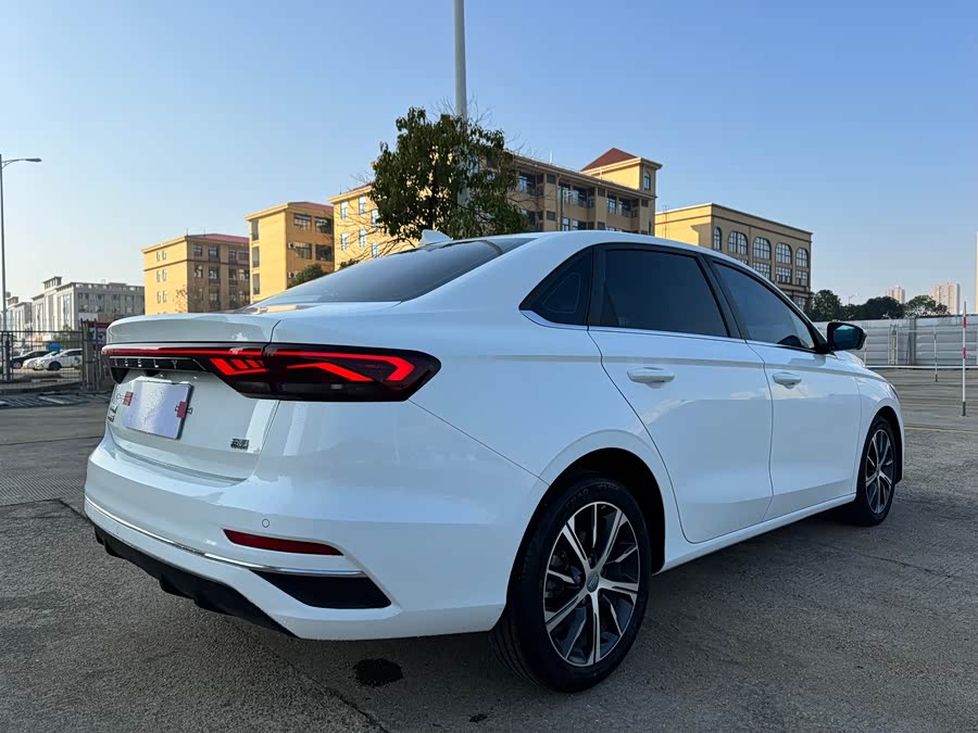 GEELY Emgrand 2022 #7 GEELY Emgrand 2022 car image #7