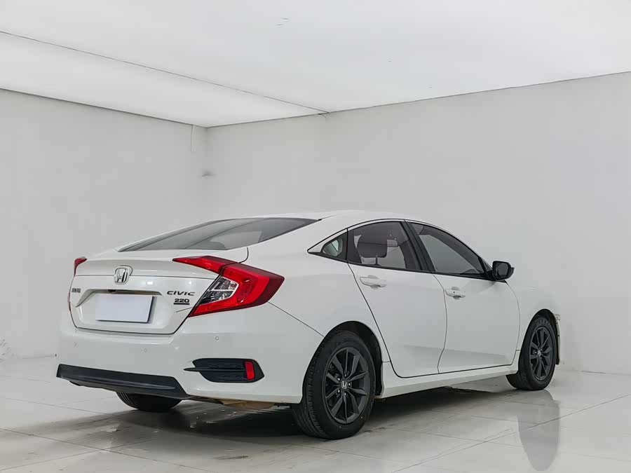 Honda Civic 2019 car image #7
