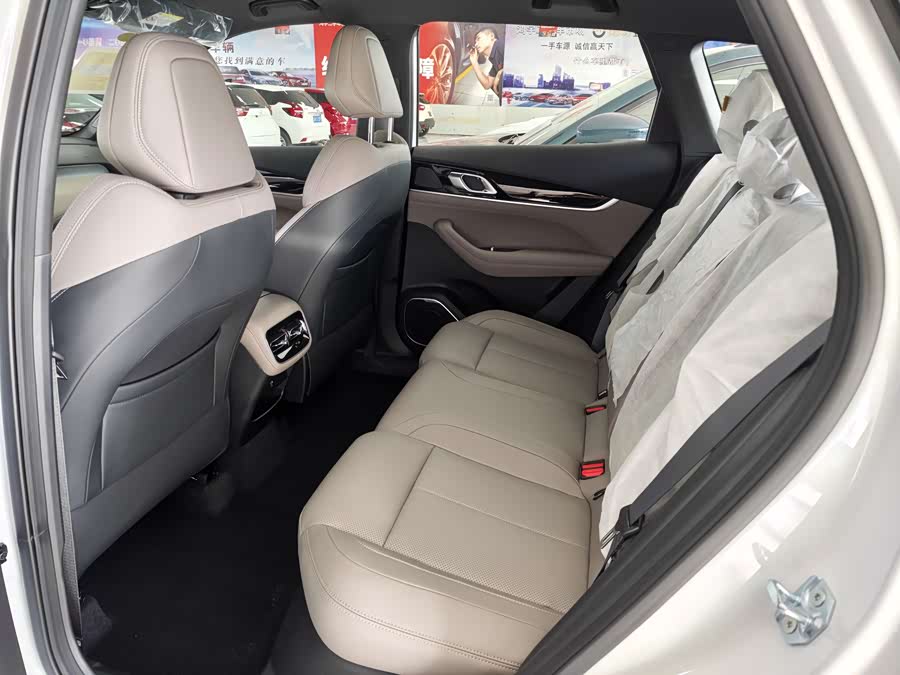 GEELY Boyue L 2025 #7 GEELY Boyue L 2025 car image #7