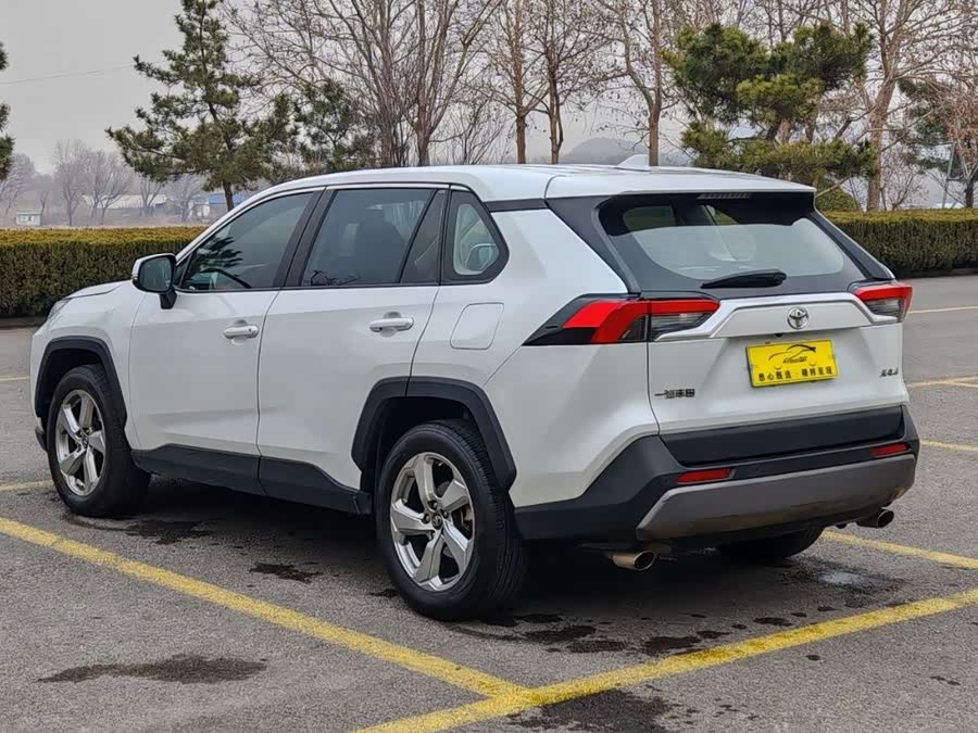 Toyota RAV4 2023 #7 Toyota RAV4 2023 imagen de coche #7