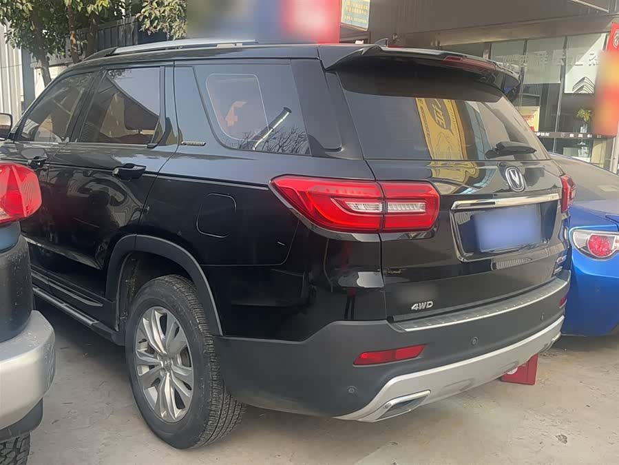 Changan CS95 2018 image de voiture #7