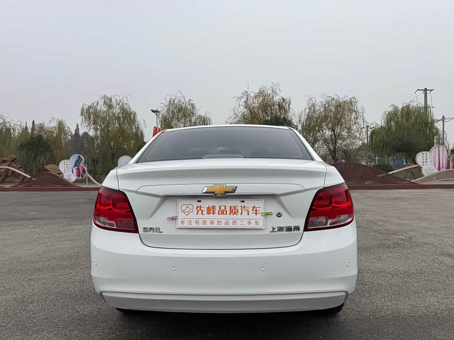 Chevrolet Sail 2015 immagine di auto #7