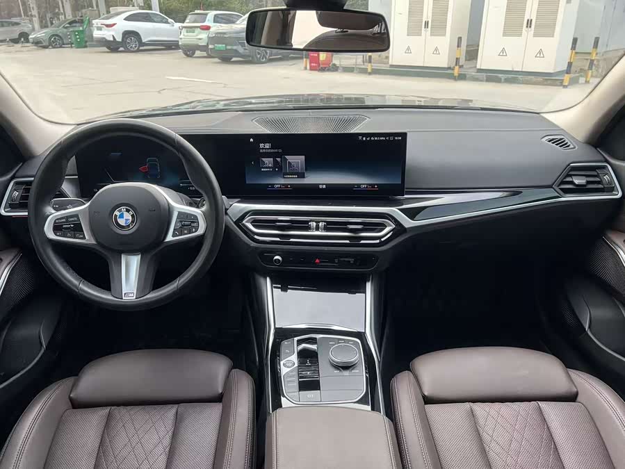 BMW i3 2023 car image #7