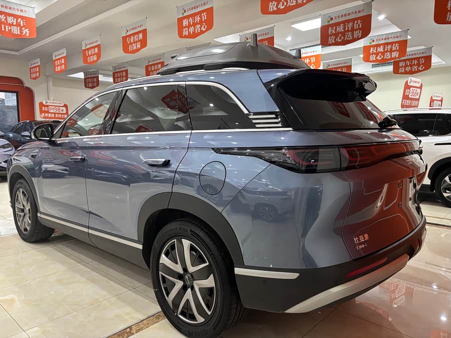 BYD Sea Lion 07 DM-i 2025 #7 BYD Sea Lion 07 DM-i 2025 car image #7