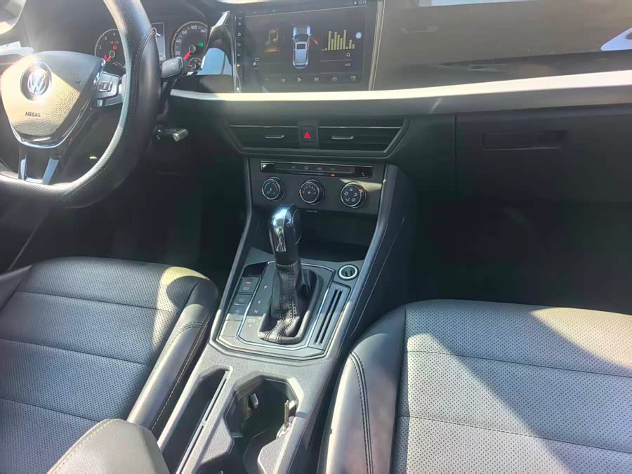 Volkswagen Lavida 2019 #7 Volkswagen Lavida 2019 car image #7