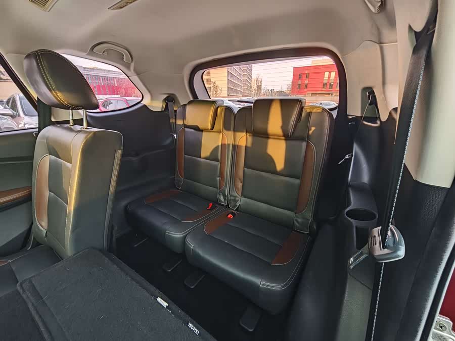 SWM X7 2018 изображение автомобиля #7