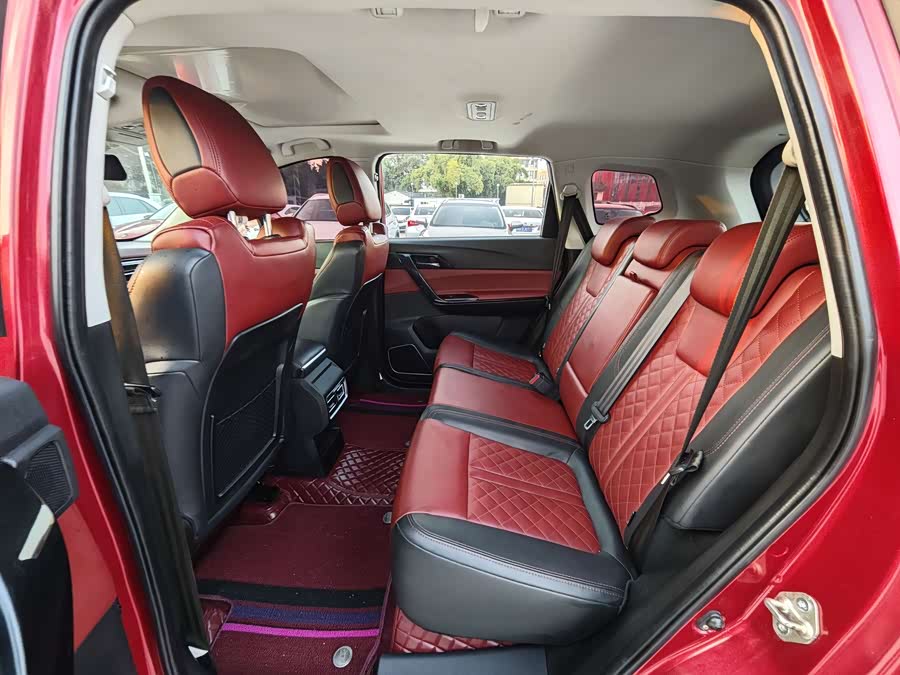 Forthing T5 2019 صورة سيارة #7