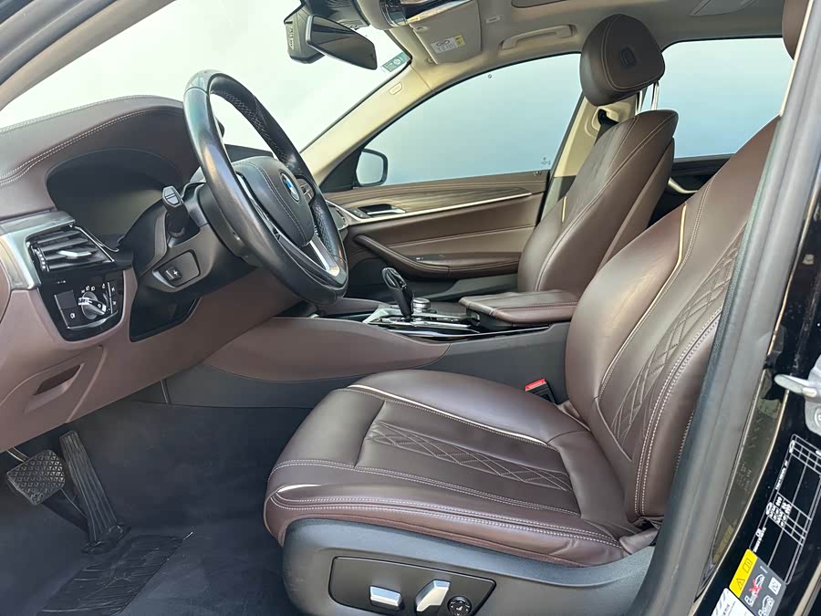 BMW 5 Series New Energy 2020 car image #7