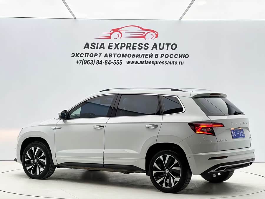 Skoda Karoq 2023 изображение автомобиля #7