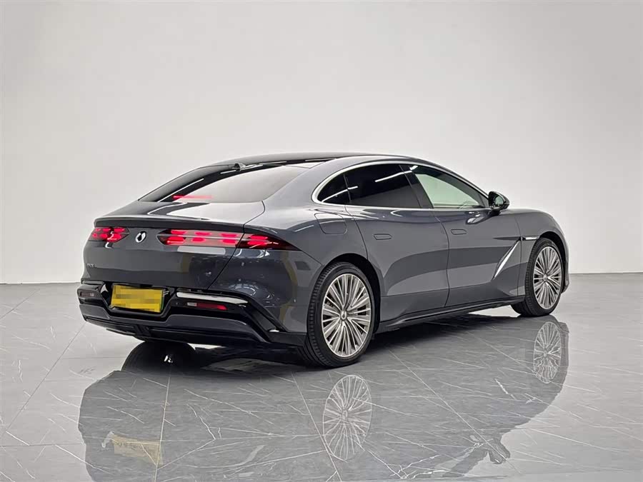 Denza Z9 2024 car image #7