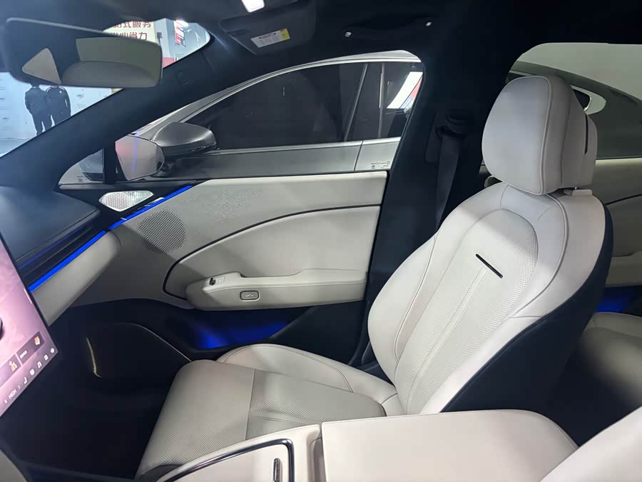 极氪 极氪007 2024 汽车图片 #7