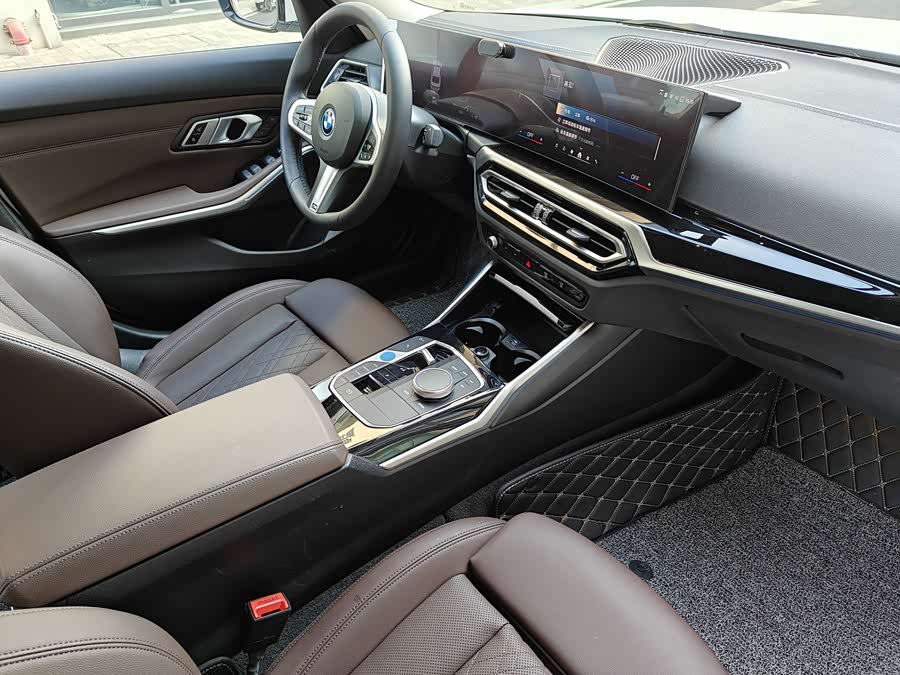 BMW i3 2024 #7 BMW i3 2024 car image #7