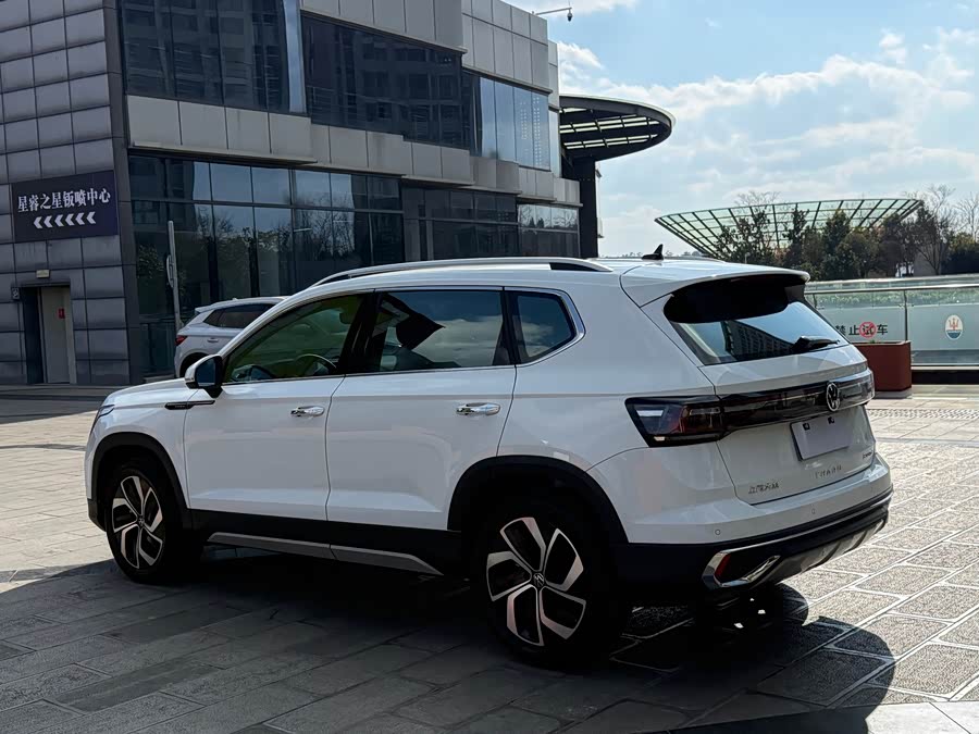 Volkswagen Tharu 2023 car image #7