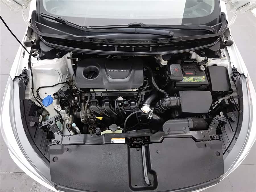 Kia K3 2016 car image #7