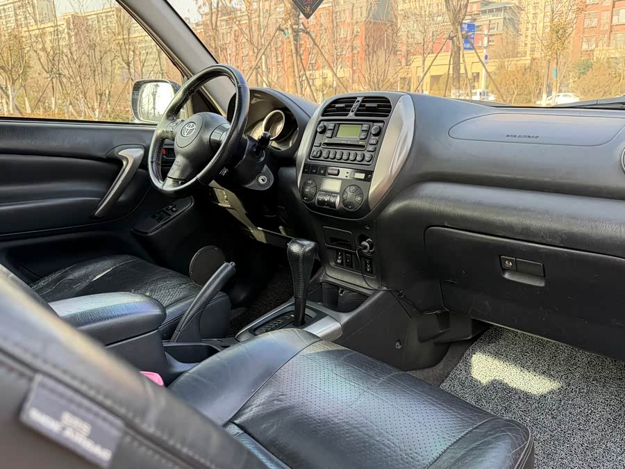 Toyota RAV4 (Imported) 2005 #7 Toyota RAV4 (Imported) 2005 immagine di auto #7