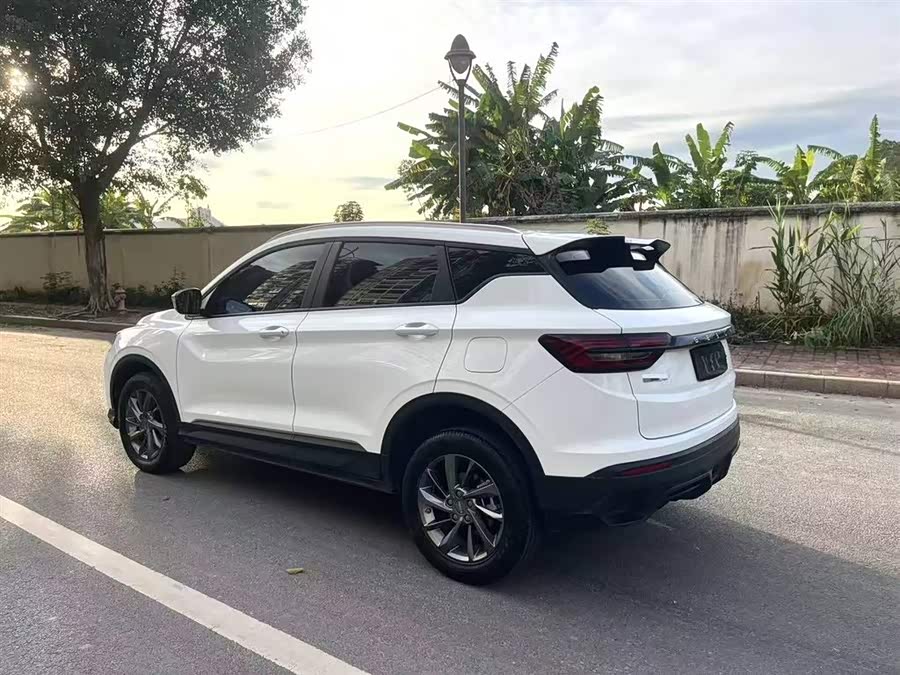 GEELY Coolray 2024 car image #7
