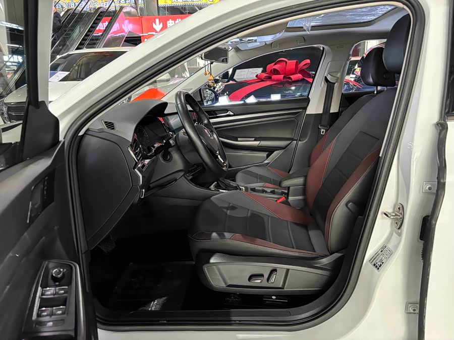 Volkswagen Bora 2020 car image #7