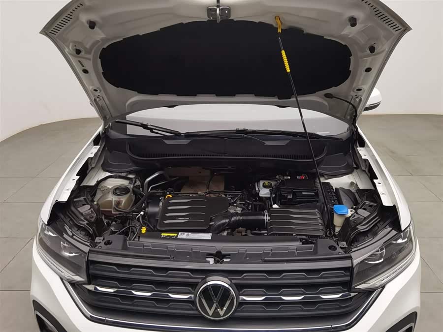 Volkswagen Tacqua 2020 car image #7