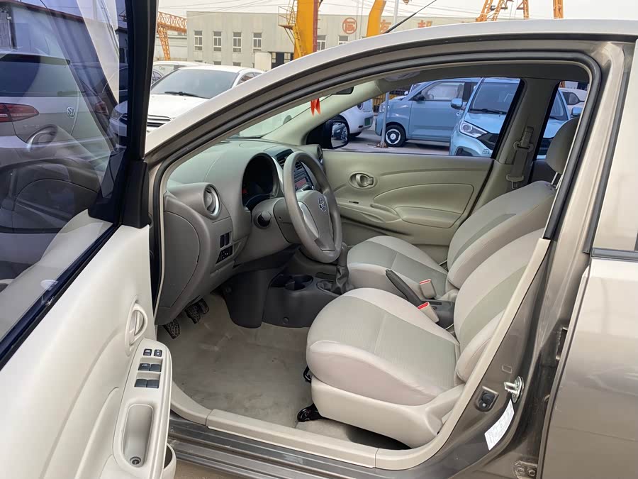 Nissan Sunny 2016 #7 Nissan Sunny 2016 car image #7