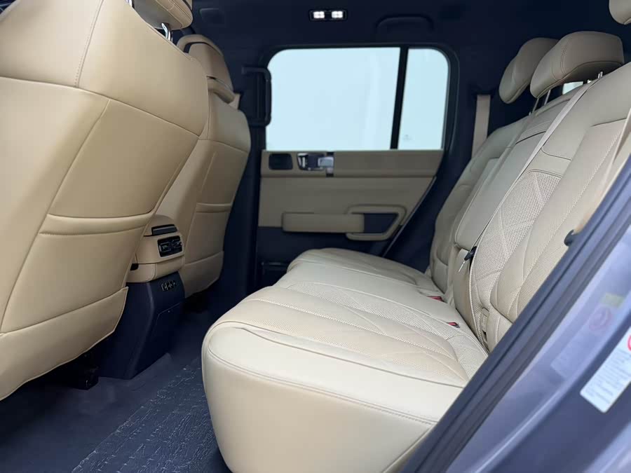 FangChengBao Leopard 5 2025 car image #7