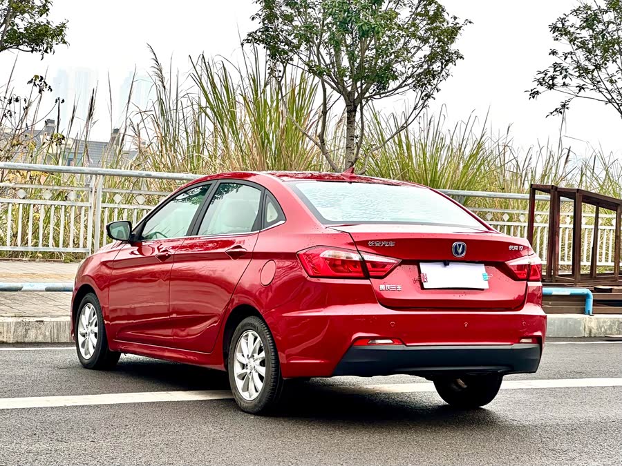 Changan Alsvin V7 2015 car image #7